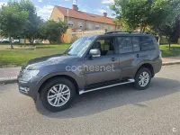 Usado Mitsubishi Montero 190 CV (139 kW) 2017 Gris / plata SUV