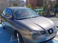Usado Seat Ibiza Reference 70 CV (51 kW) 2006 Gris / plata Utilitario