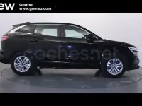 Usado Renault Austral Equilibre 140 CV (102 kW) 2023 Negro SUV