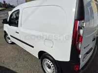Usado Renault Kangoo 75 CV (55 kW) 2013 Blanco Monovolumen