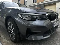 Usado BMW 330e Sport Line 292 CV (214 kW) 2022 Gris / plata Familiar