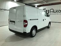 Usado Maxus eDeliver 3 89 kW (122 CV) 2022 Blanco Van