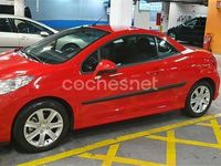 Usado Peugeot 207 CC 110 CV (80 kW) 2007 Rojo Descapotable