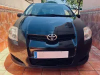 Usado Toyota Auris Active 90 CV (66 kW) 2009 Negro Utilitario
