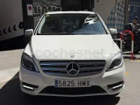 Usado Mercedes B200 156 CV (114 kW) 2013 Blanco Utilitario