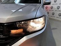 Usado VW T-Cross Advance 95 CV (69 kW) 2022 Gris / plata SUV