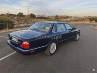 Usado Jaguar XJ6 Executive 216 CV (158 kW) 1997 Azul Berlina