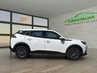 Usado Peugeot 2008 Active 110 CV (80 kW) 2021 Blanco SUV
