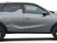 Usado DS Automobiles DS3 Crossback Performance 131 CV (96 kW) 2023 Gris / plata SUV