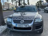 Usado VW Touareg 225 CV (165 kW) 2007 Gris / plata SUV