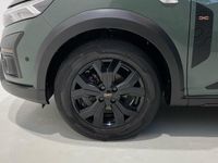 Usado Dacia Sandero Extreme 110 CV (80 kW) 2024 Verde Berlina