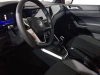 Usado VW Polo 95 CV (69 kW) 2025 Rojo intenso metalizado Utilitario