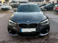 Usado BMW 118 Performance 150 CV (110 kW) 2019 Gris Utilitario