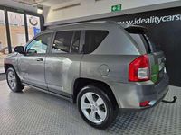 Usado Jeep Compass Sport 136 CV (100 kW) 2012 Gris SUV