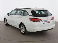 Usado Opel Astra Selective 110 CV (80 kW) 2016 Blanco Familiar
