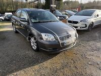 Usado Toyota Avensis Sol 116 CV (85 kW) 2005 Gris / plata Berlina