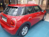 Usado Mini One Countryman 102 CV (75 kW) 2017 Rojo SUV
