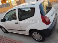 Używany Citroën C2 70 KM (51 kW) 2007 Biały Hatchback
