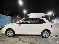 Usado Skoda Fabia Ambition 75 CV (55 kW) 2017 Blanco Berlina