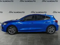 Usado Ford Focus ST-Line 125 CV (91 kW) 2024 Azul desert island (metalizado) Berlina