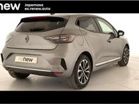 Usado Renault Clio V Techno 100 CV (73 kW) 2025 Gris Berlina
