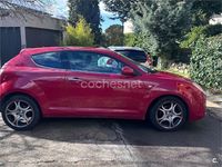 Usado Alfa Romeo MiTo Distinctive 120 CV (88 kW) 2011 Rojo Utilitario