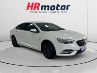 Usado Opel Insignia S 140 CV (102 kW) 2020 Blanco Berlina