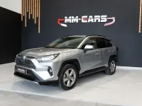 Käytetty Toyota RAV4 Hybrid Advance 222 HP (163 kW) 2019 Harmaa Katumaasturi