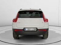 Usado Volvo XC40 Momentum 129 CV (94 kW) 2021 Blanco SUV