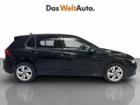 Usado VW Golf VIII Life 110 CV (80 kW) 2023 Negro Berlina