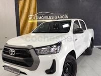 Usado Toyota HiLux Plus 150 CV (110 kW) 2022 Blanco Pickup/Camioneta