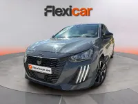 Usado Peugeot 208 Allure 101 CV (74 kW) 2025 Gris Utilitario