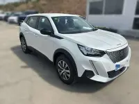 Usado Peugeot e-2008 Active 100 kW (136 CV) 2022 Blanco SUV