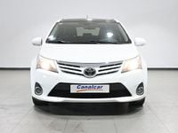 Usado Toyota Avensis Executive 124 CV (91 kW) 2013 Blanco Familiar