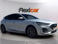 Usado Ford Focus ST-Line 155 CV (114 kW) 2023 Gris Berlina