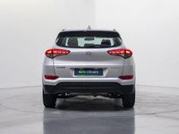 Usado Hyundai Tucson 131 CV (96 kW) 2016 Gris / plata SUV