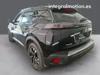 Usado Peugeot 2008 Allure 130 CV (95 kW) 2022 Negro SUV