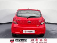 Usado Hyundai i20 90 CV (66 kW) 2013 Rojo Utilitario