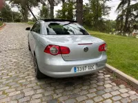 Usado VW Eos Individual 140 CV (102 kW) 2008 Plateado Descapotable
