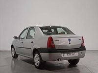 Usado Dacia Logan Lauréate 87 CV (63 kW) 2009 Gris Utilitario