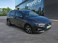Usado Hyundai i30 100 CV (73 kW) 2024 Gris / plata Berlina