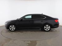 Usado Skoda Superb Ambition 150 CV (110 kW) 2017 Negro Berlina