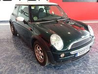 Usado Mini ONE 90 CV (66 kW) 2003 Verde Utilitario