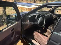 Usado Ford Escort 89 CV (65 kW) 1992 Verde Berlina