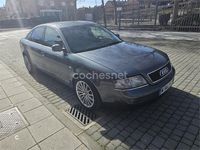 Usado Audi A6 150 CV (110 kW) 1998 Gris / plata Berlina