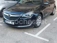 Usado Opel Insignia Selective 120 CV (88 kW) 2016 Negro Berlina