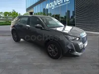 Usado Peugeot 2008 Active 110 CV (80 kW) 2021 Gris / plata SUV