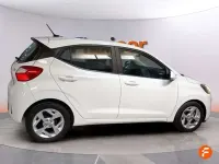 Usado Hyundai i10 67 CV (49 kW) 2020 Blanco Utilitario
