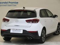 Usado Hyundai i30 N Line 100 CV (73 kW) 2025 Blanco
