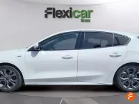 Usado Ford Focus Active 155 CV (114 kW) 2024 Blanco Berlina